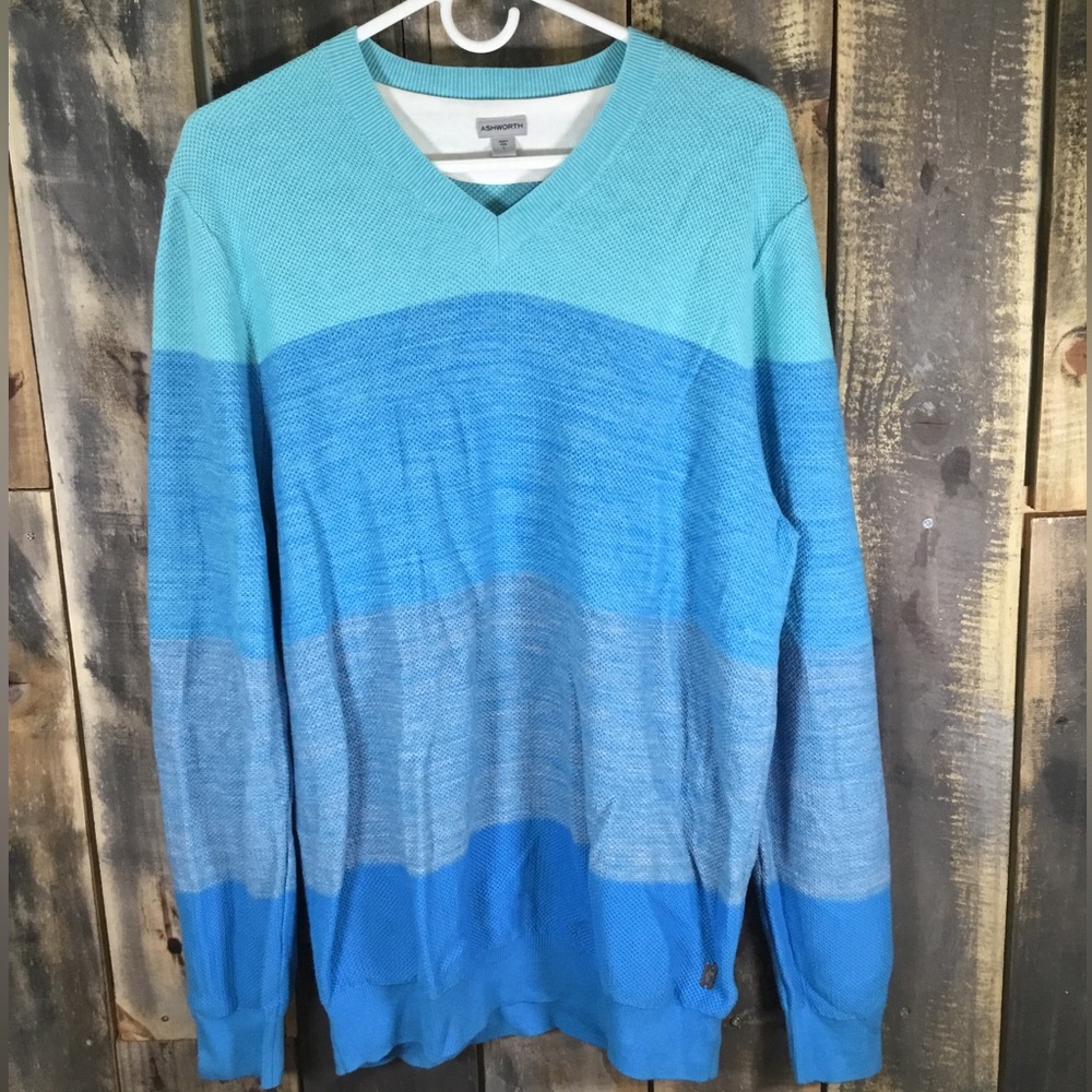 Ashworth V neck pullover sweater men’s large